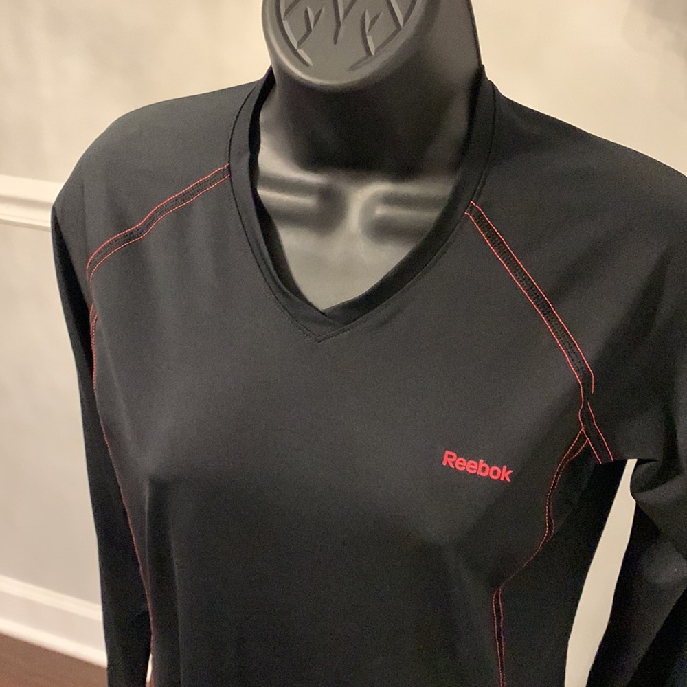Reebok Black/Red Play Dri LS Tee Size M